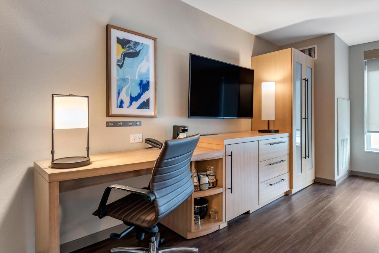 Hyatt Place Indianapolis Hotel