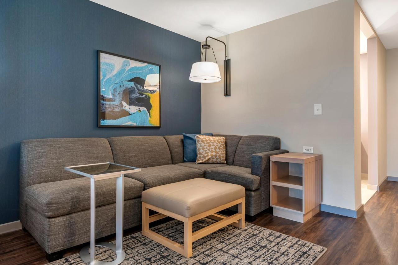 Hyatt Place Indianapolis Hotel Carmel